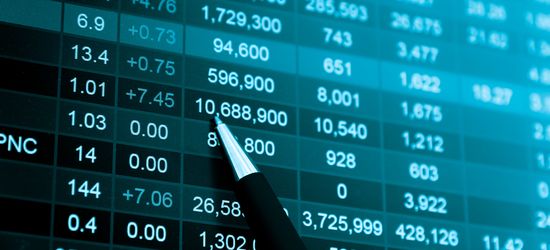 Нефть дорожает, а ММВБ не растет